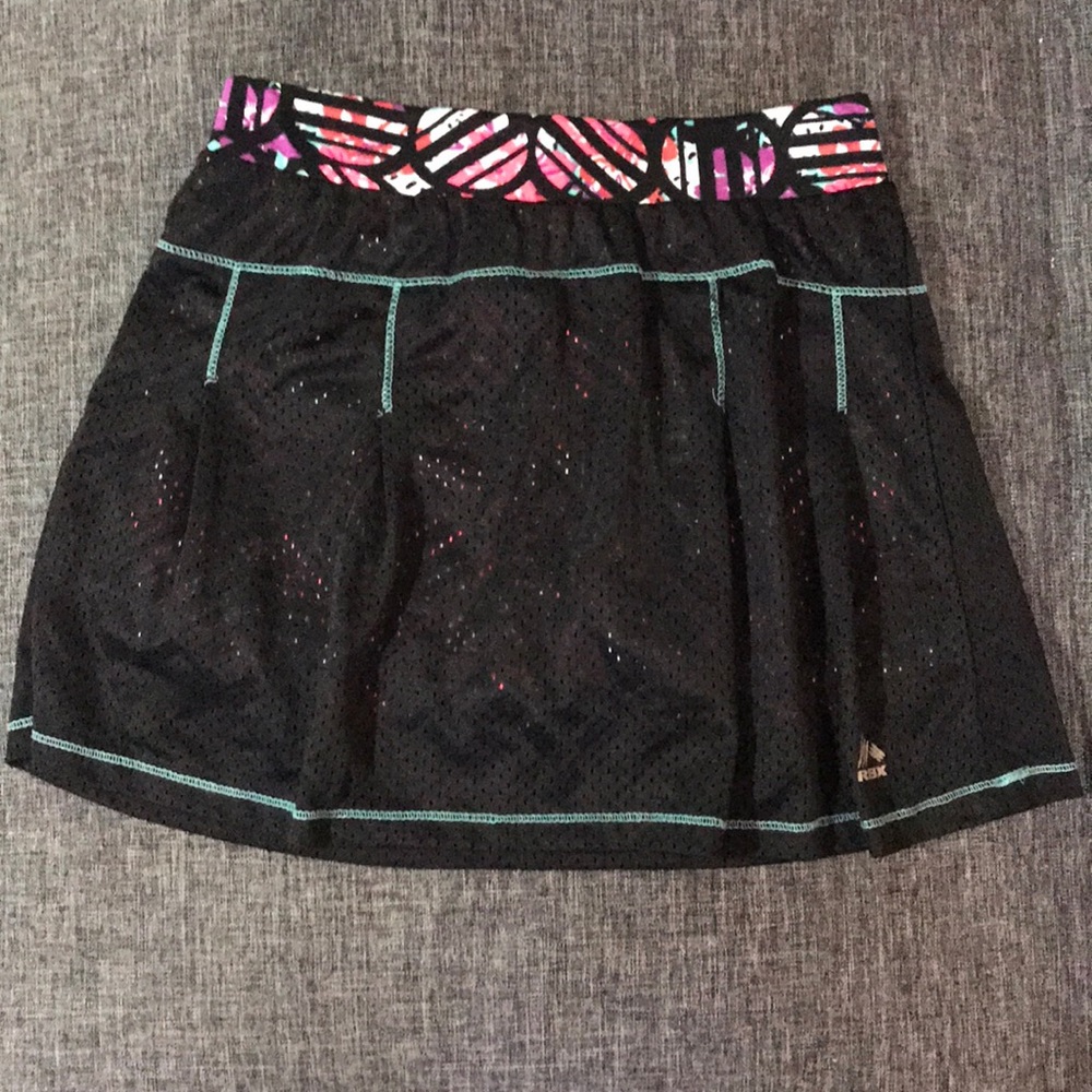 🔥RBX girls 14/16 black workout skirt🔥
